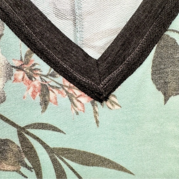 White Birch A Little Something Sweet Dress in Mint Women’s Size Small - Picture 6 of 12